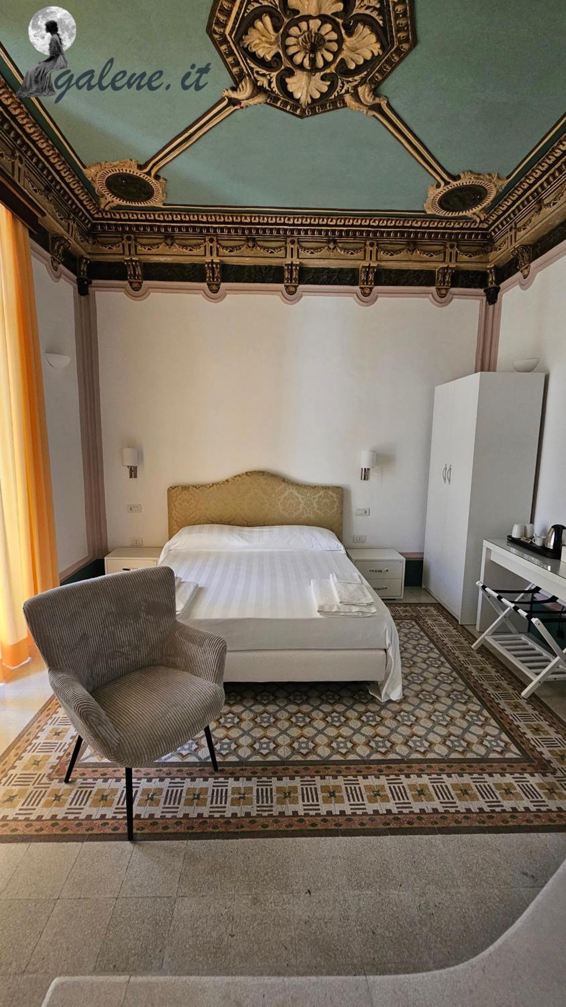 Galene - Beachfront In Costa D'Amalfi Maiori Eksteriør billede