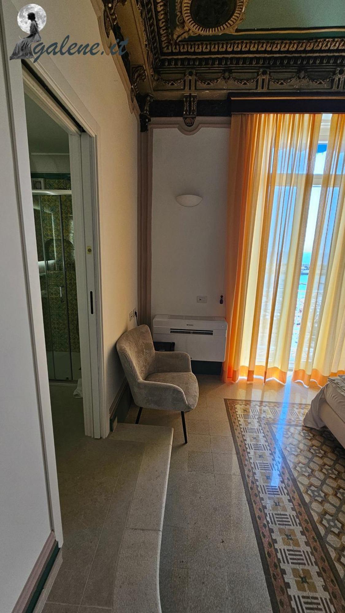 Galene - Beachfront In Costa D'Amalfi Maiori Eksteriør billede
