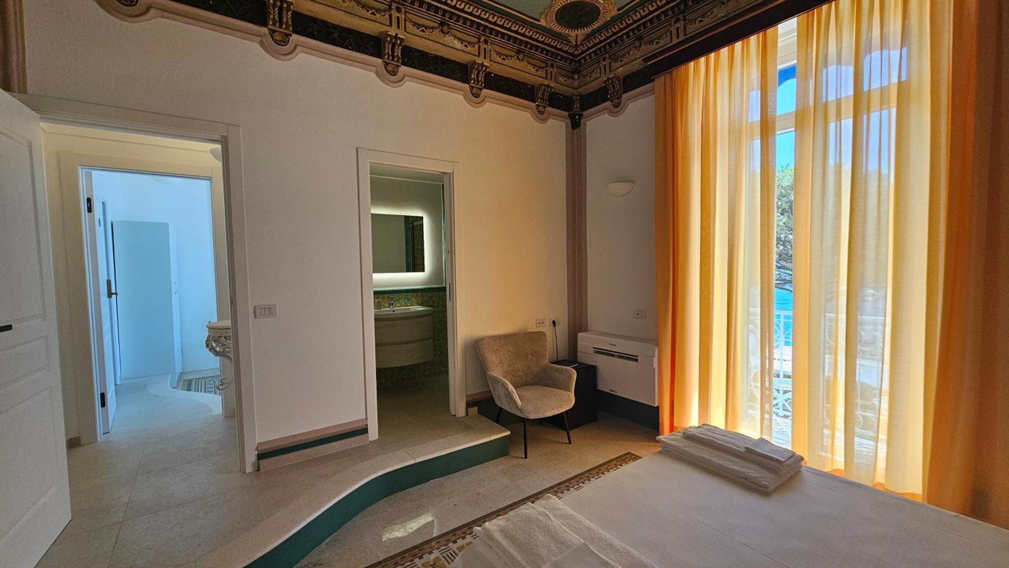 Galene - Beachfront In Costa D'Amalfi Maiori Eksteriør billede