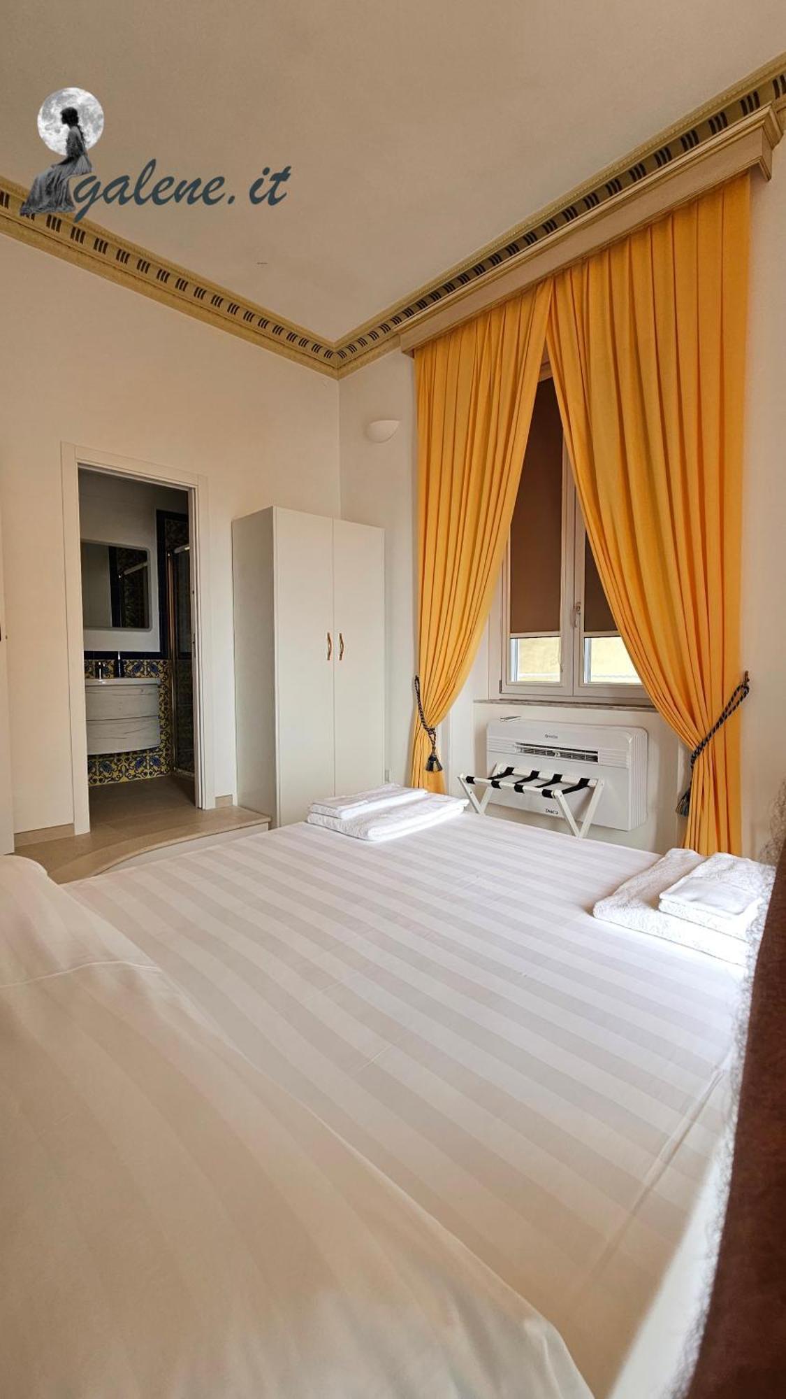 Galene - Beachfront In Costa D'Amalfi Maiori Eksteriør billede